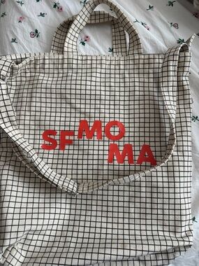 BAGGU SF MOMA Grid Canvas Tote Bag - Cream with Red Logo